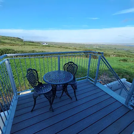 Lantgård Moher Heights *